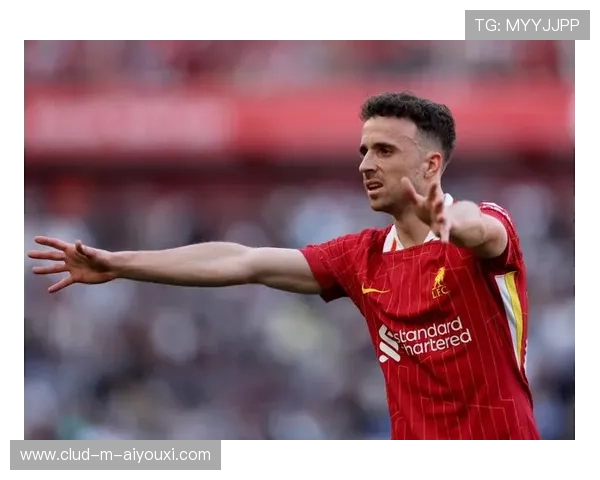 利物浦连续反击冲击对手禁区外沿，若塔再次打出关键一脚